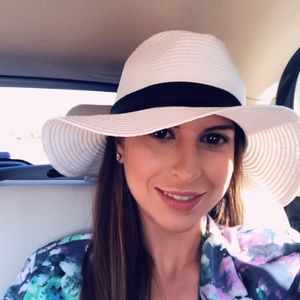 Meet your Posher, Erene